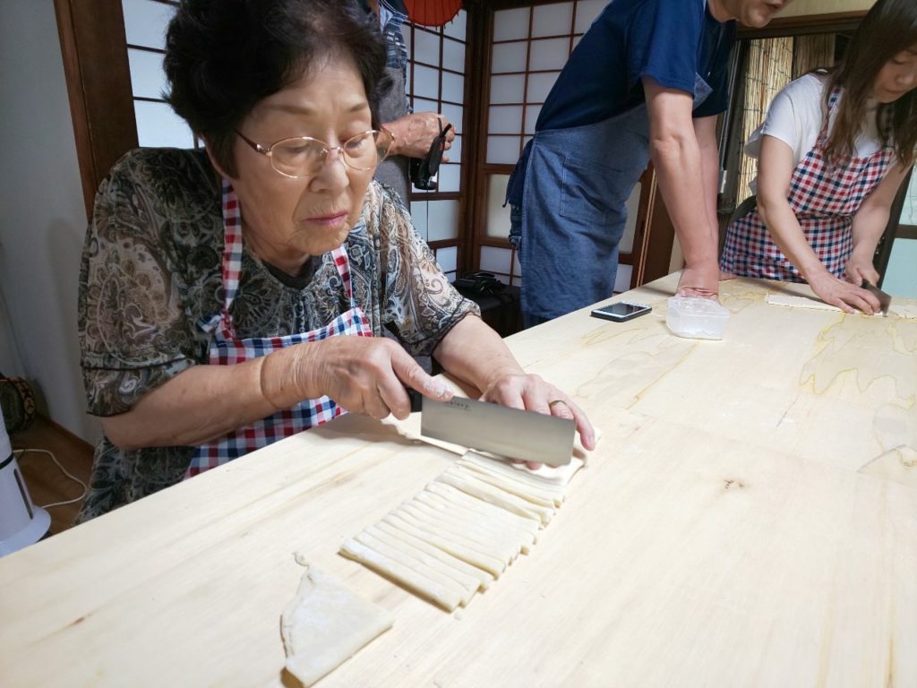 ほうとう作り体験