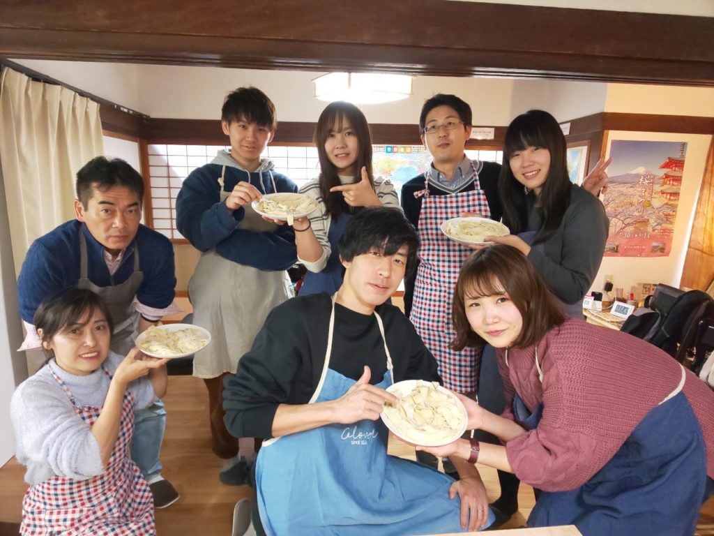ほうとう作り体験